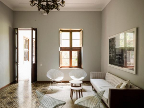 3BR Baroque Villa with Spacious Terrace
